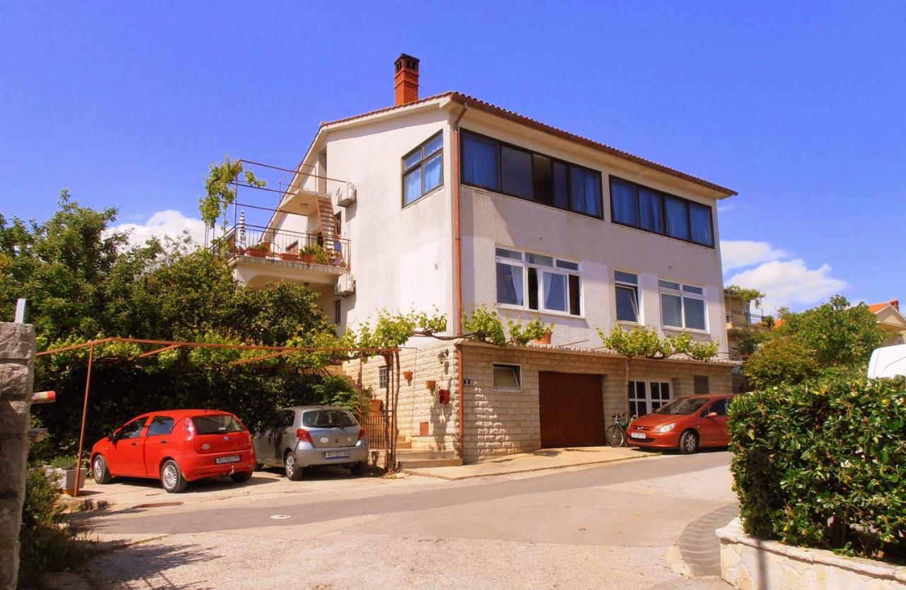Apartments Bozica Krk Town Exterior foto